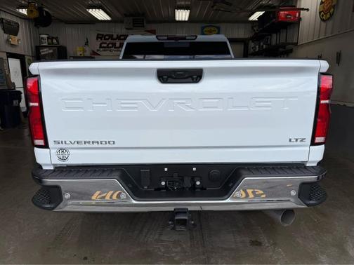 2025 Chevrolet Silverado 3500 LTZ
