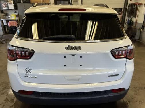 White Clearcoat 2020 Jeep Compass Latitude