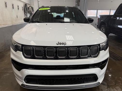 Bright White Clearcoat 2022 Jeep Compass High Altitude