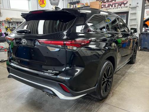 2024 Toyota Highlander XSE