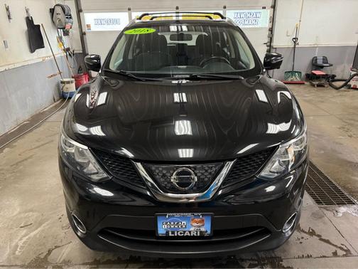 2018 Nissan Rogue Sport SV