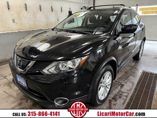 2018 Nissan Rogue Sport SV
