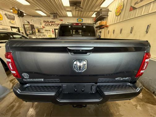 Granite Crystal Metallic Clearcoat 2024 RAM 2500 Laramie Crew Cab 4x4 6'4' Box