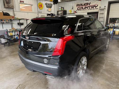 2019 Cadillac XT5 Premium Luxury