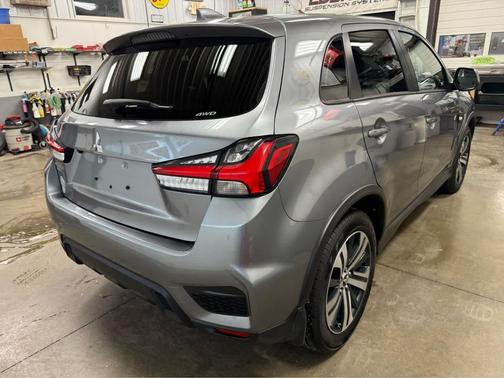 2023 Mitsubishi Outlander Sport 2.0 ES