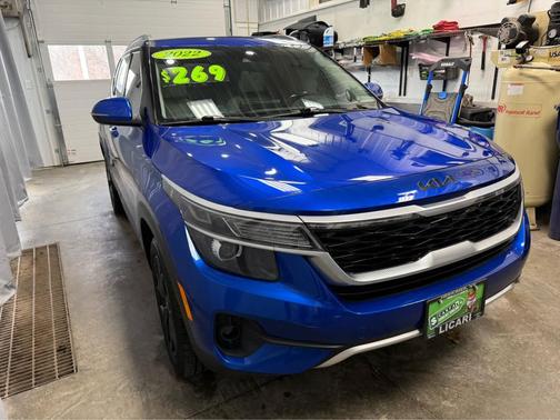 2022 Kia Seltos EX