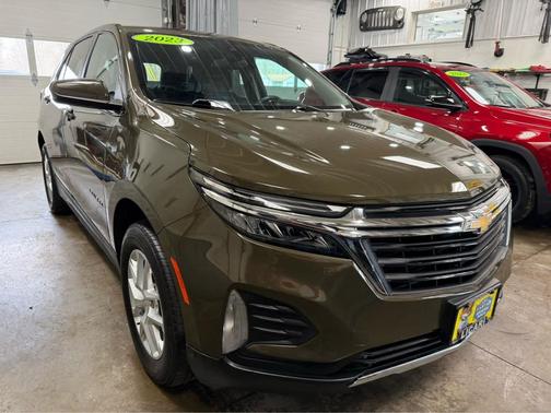 Harvest Bronze Metallic 2023 Chevrolet Equinox 1LT