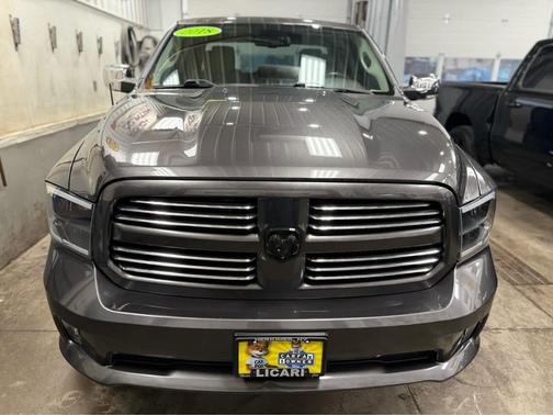 Granite Crystal Metallic Clearcoat 2018 RAM 1500 Express