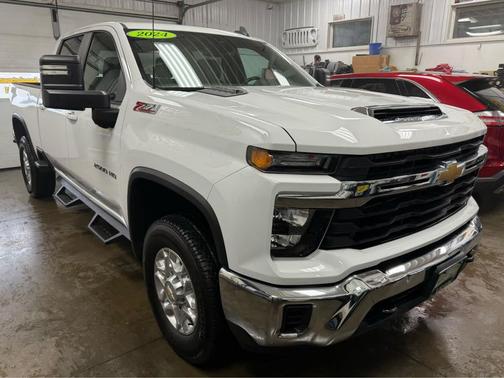 2024 Chevrolet Silverado 2500 LT