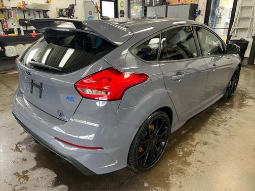 2017 Ford Focus RS Base