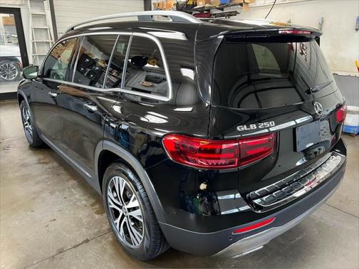 2024 Mercedes-Benz GLB 250 4MATIC