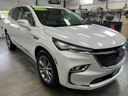 2024 Buick Enclave Avenir AWD