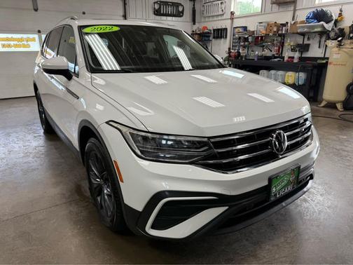 2022 Volkswagen Tiguan 2.0T SE 4MOTION