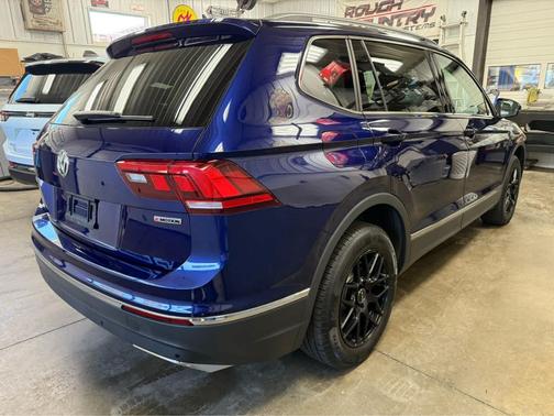 2021 Volkswagen Tiguan 2.0T SEL R-Line 4MOTION