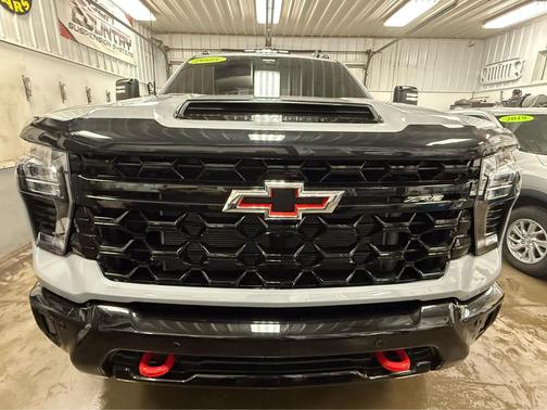 2025 Chevrolet Silverado 2500 4WD Crew Cab Standard Bed ZR2