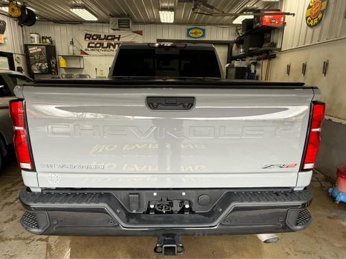 2025 Chevrolet Silverado 2500 4WD Crew Cab Standard Bed ZR2
