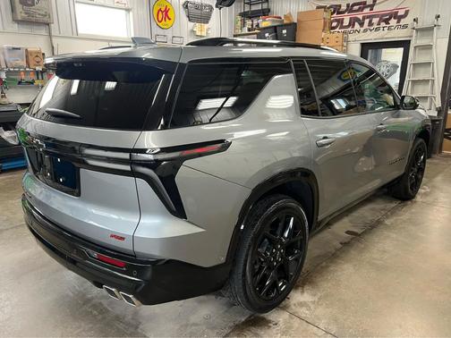 2024 Chevrolet Traverse RS