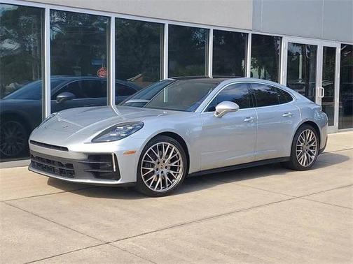 2024 Porsche Panamera 