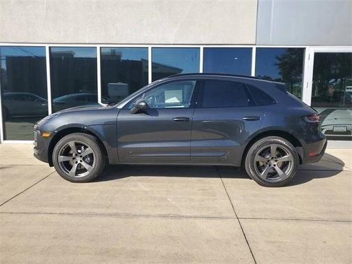 Volcano Grey Metallic 2026 Porsche Macan