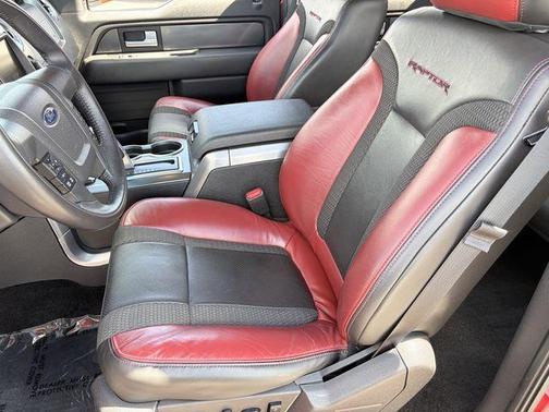 2014 Ford F-150 SVT Raptor