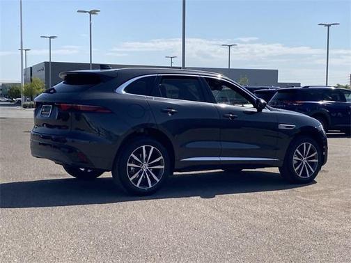 2025 Jaguar F-PACE P250 R-Dynamic S