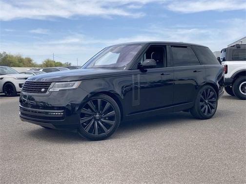 2023 Land Rover Range Rover P530 SE