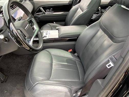 2023 Land Rover Range Rover P530 SE