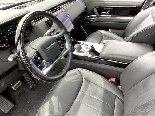 2023 Land Rover Range Rover P530 SE