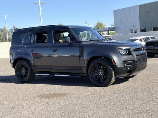 2023 Land Rover Defender 110 X-Dynamic SE