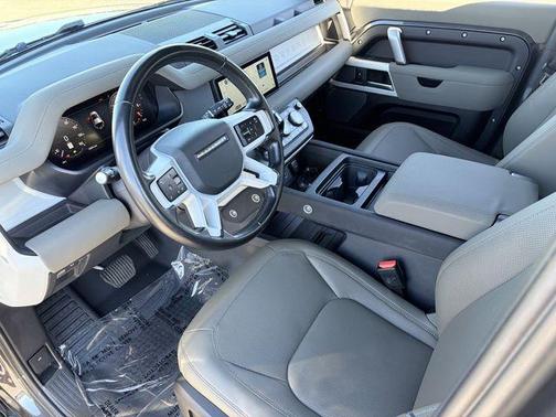 2023 Land Rover Defender 110 X-Dynamic SE