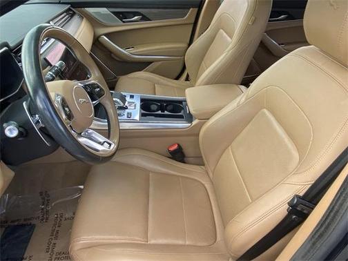 2022 Jaguar XF P250 S