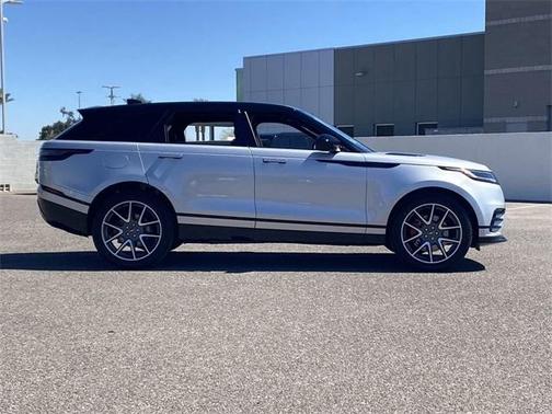 2025 Land Rover Range Rover Velar P250 Dynamic SE