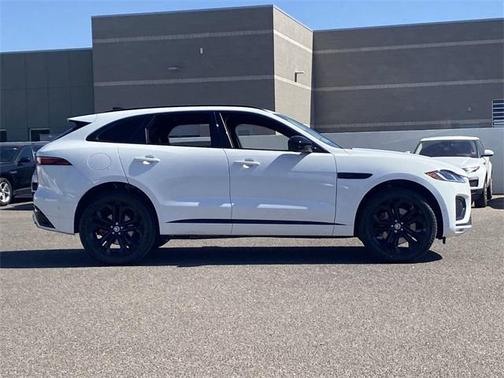 2025 Jaguar F-PACE P400 R-Dynamic S