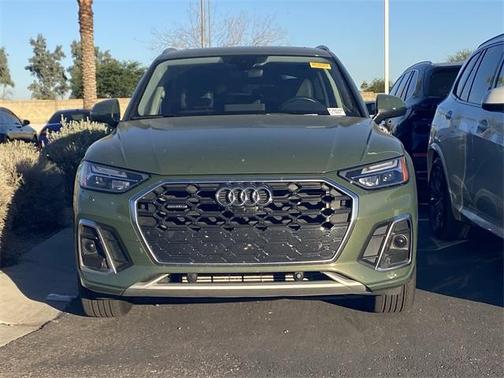 2023 Audi Q5 45 S line quattro Premium