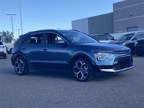 2023 Kia Niro SX Touring