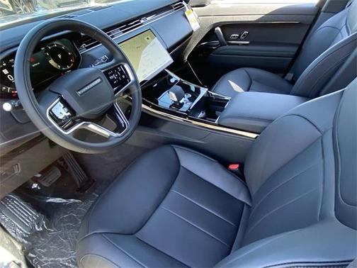 2025 Land Rover Range Rover Sport P360 SE