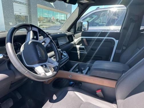 2023 Land Rover Defender 110 S