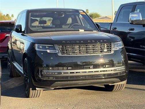 2023 Land Rover Range Rover P530 SE