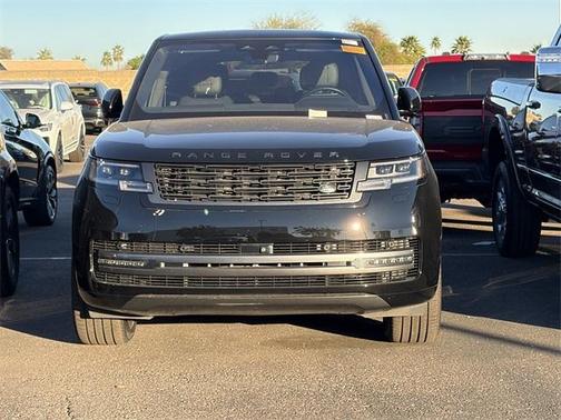 2023 Land Rover Range Rover P530 SE