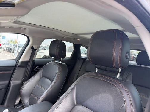 2018 Jaguar F-PACE 25t Prestige