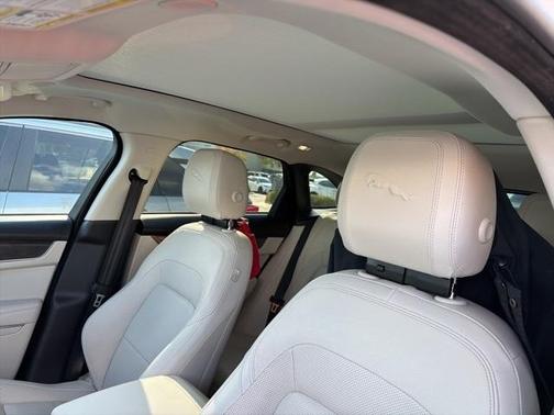 2021 Jaguar F-PACE P250 S