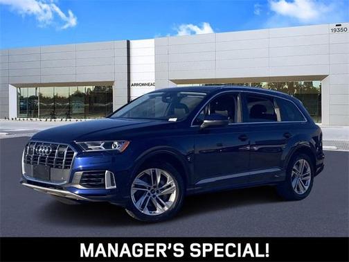 2023 Audi Q7 55 Premium Plus