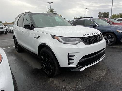 2023 Land Rover Discovery P300 R-Dynamic S