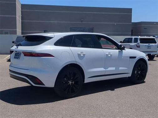 2025 Jaguar F-PACE P250 R-Dynamic S