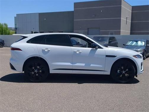 2025 Jaguar F-PACE P250 R-Dynamic S