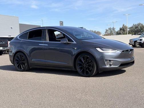 2020 Tesla Model X Long Range