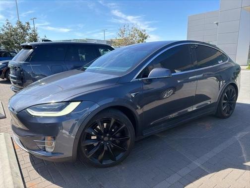 2020 Tesla Model X Long Range