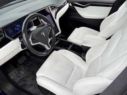 2018 Tesla Model X 75D