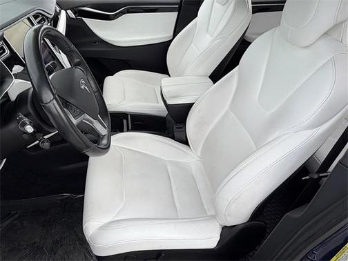 2018 Tesla Model X 75D