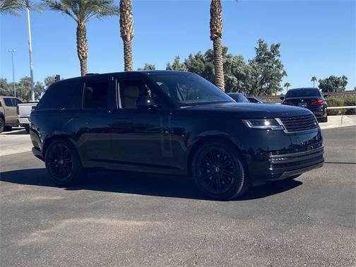 2025 Land Rover Range Rover P400 SE